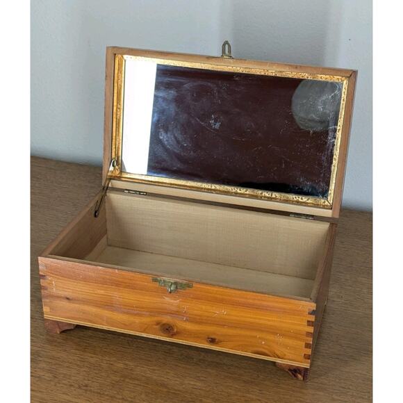 Vintage Litho Woodland Print Cedar Wood Jewelry Trinket Stash Box Mirrored - Picture 8 of 14